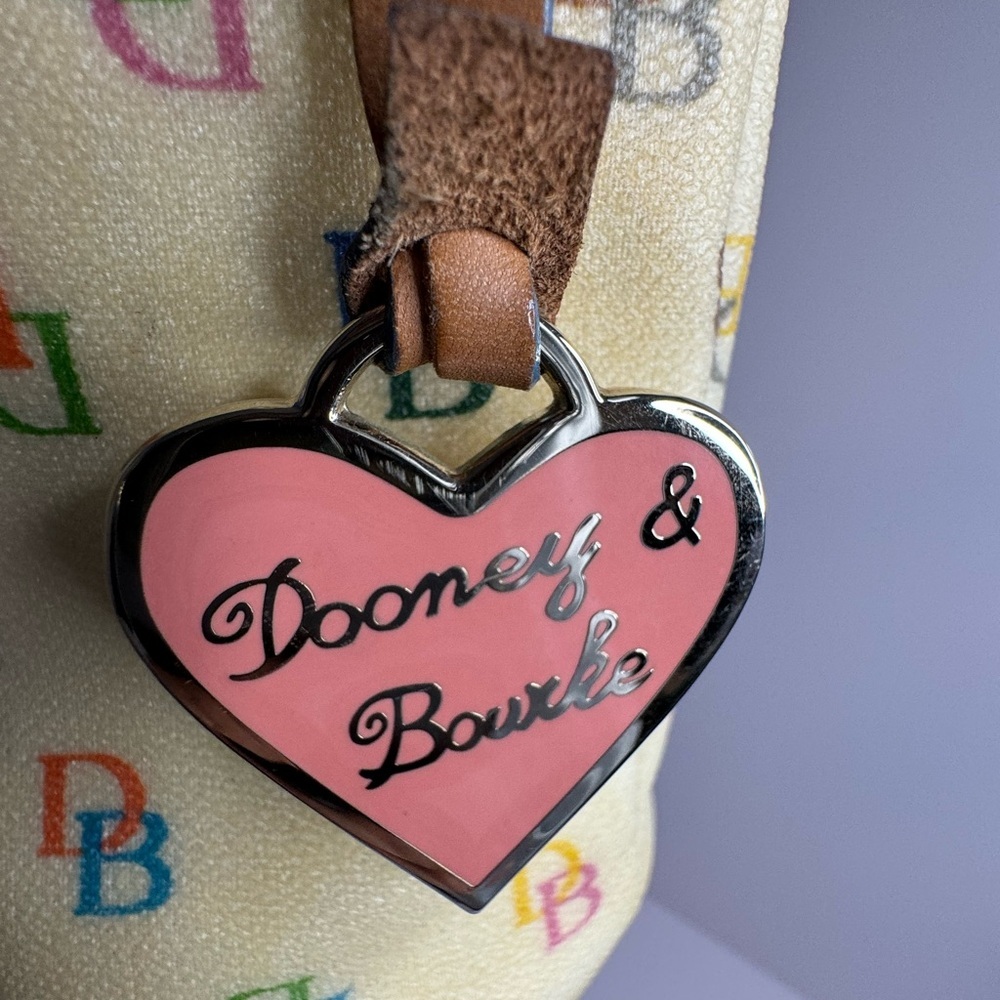 ๐ #223 Dooney & Bourke Vintage Y2K Rainbow Monogram Bucket Bag - Picture 9 of 13